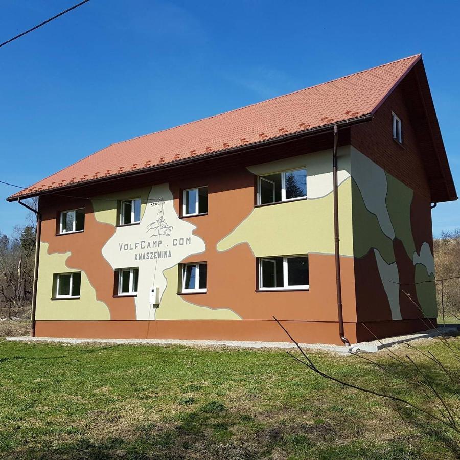 Апартаменты Osrodek Volfcamp Kwaszenina Арламув Экстерьер фото